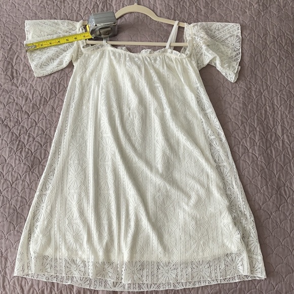 NWOT White Lacey cold shoulder dress XS from love, FIRE - Picture 9 of 9